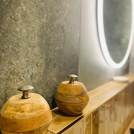Le Week Riviera - Spacieux 3 Etoiles-coeur De - Palais Des Festivals- Terrasse - Clim- Garage 아파트 칸느